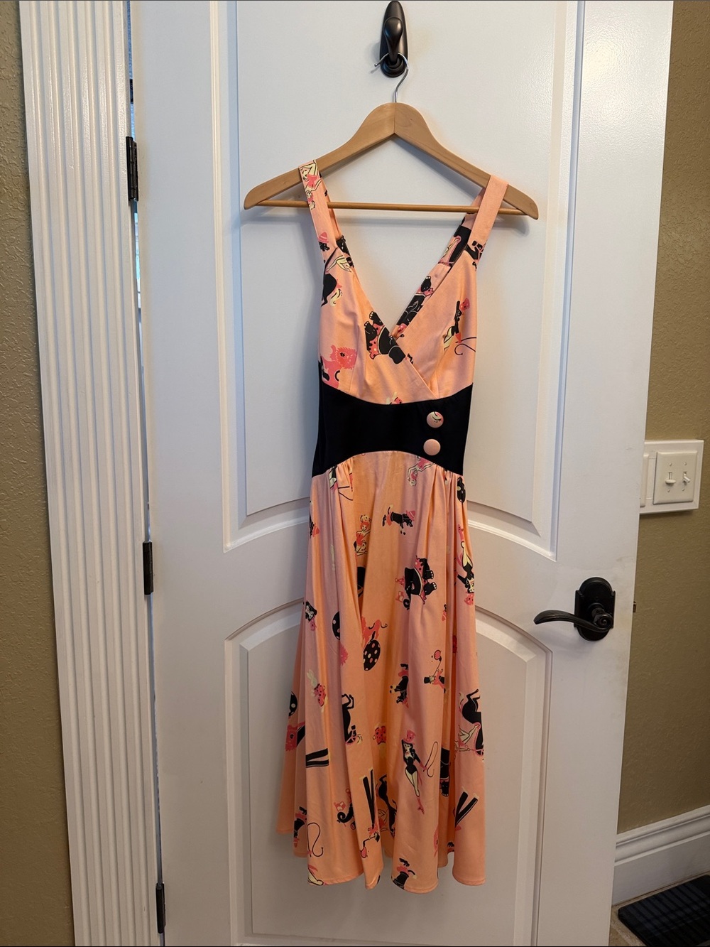 Pinup couture Peach Floral Print V-Neck Midi Dress with Black Waistband M